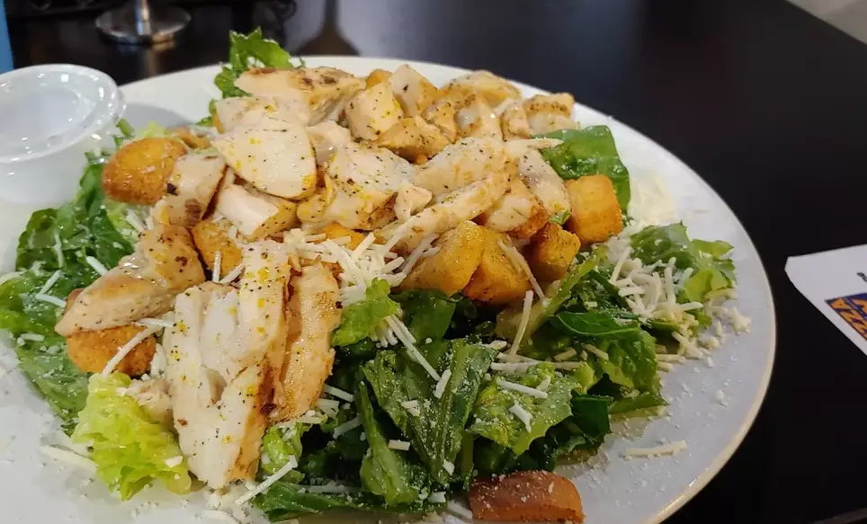 caesar salad dressing nutrition