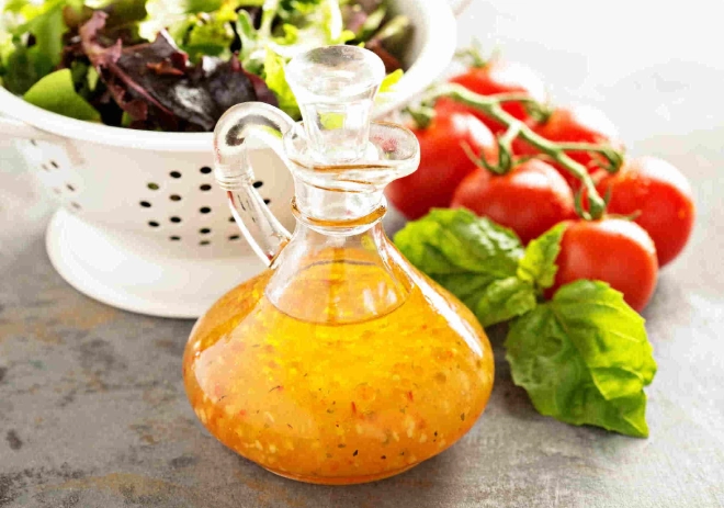 caesar salad dressing nutrition
