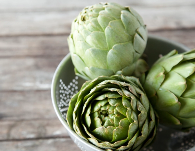 how to choose fresh artichokes