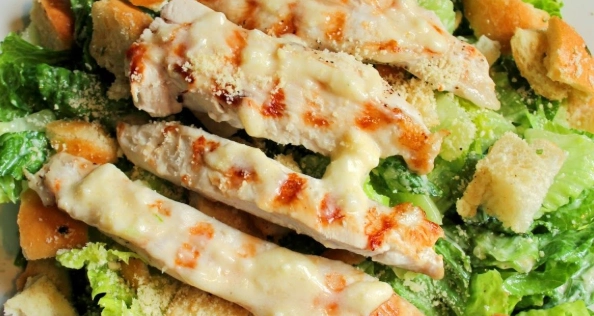 is caesar salad healthy