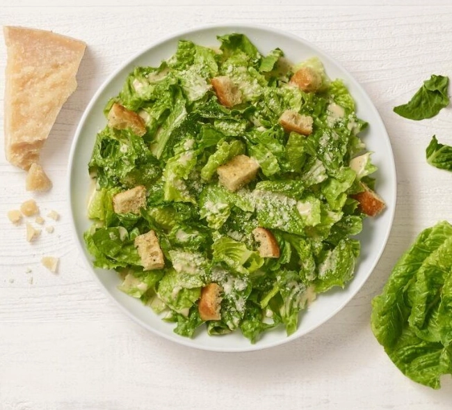 caesar salad calories