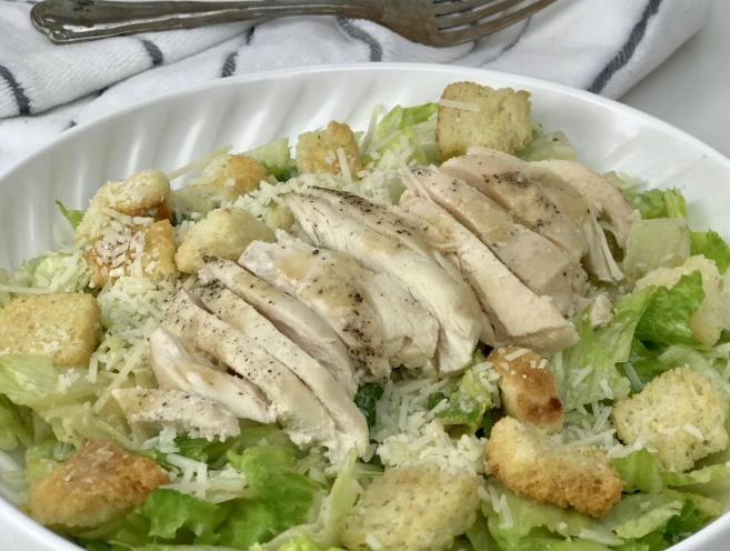 low calorie caesar salad