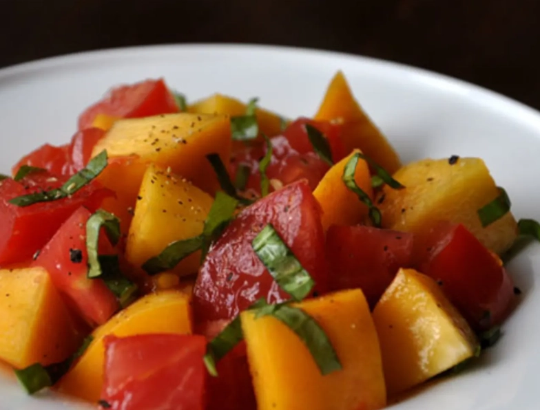 what pairs well with peaches