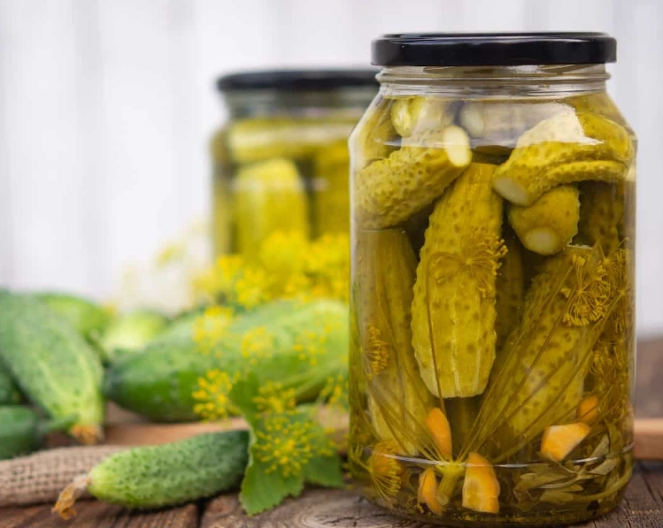 pickling cucumbers pickling cucumbers