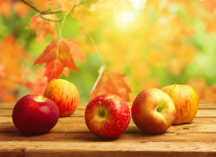 september seasonal fruit