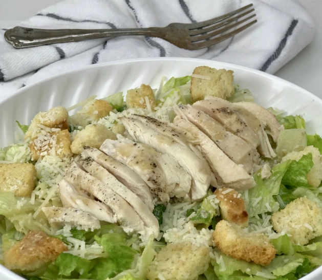 low calorie Caesar salad